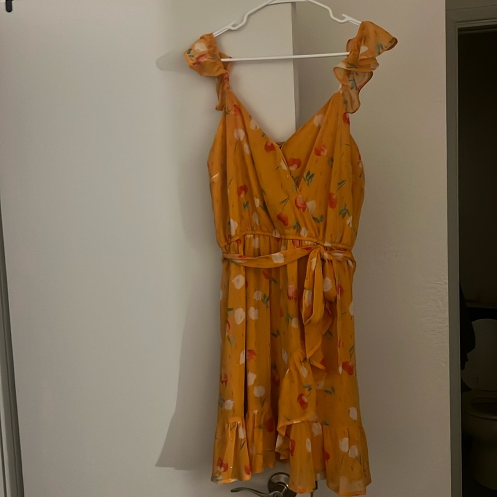 LC Lauren Conrad mustard yellow floral print summer dress. Never worn. Tags on.